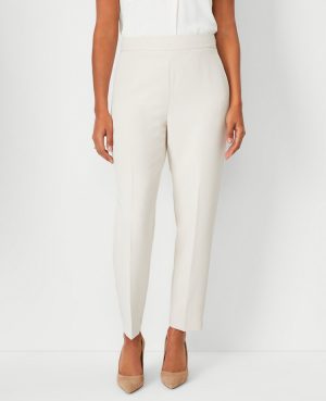 The Petite Side Zip Ankle Pant in Fluid Crepe – Curvy Fit