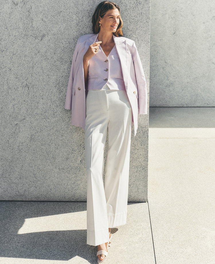 The Modern Wide-Leg Pant