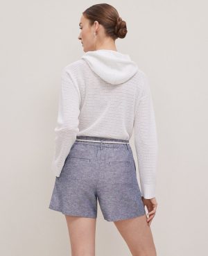 Weekend Collection Belted Shorts in Linen Blend