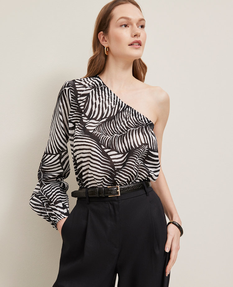 Petite One-Shoulder Blouse in Palm Print
