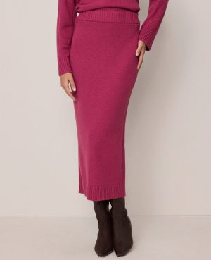 Weekend Collection Ribbed Sweater Skirt