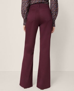 Petite Weekend Collection Go-Everywhere Flare Pant