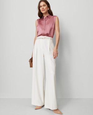 The Modern Wide-Leg Trouser