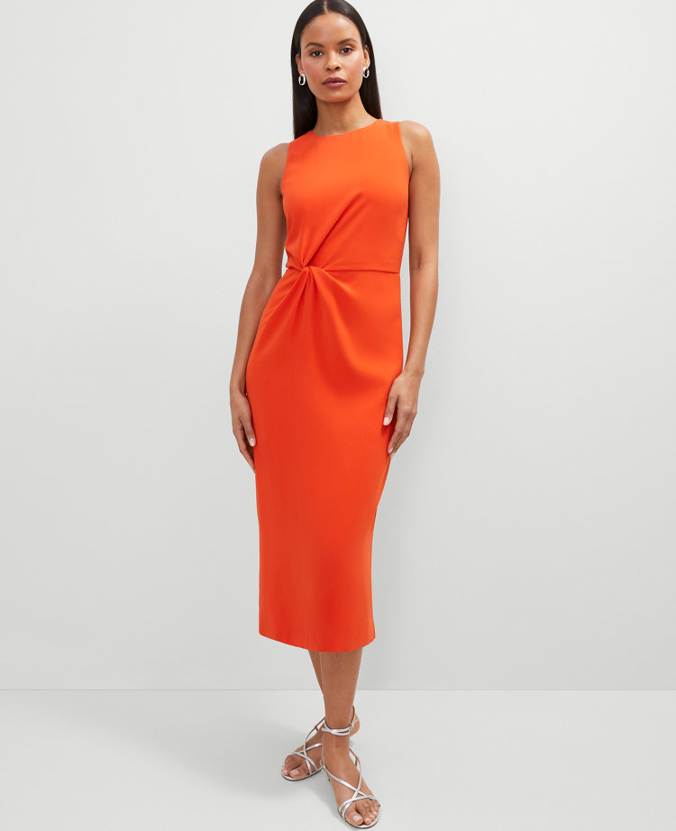 Crew Neck Twist Sheath Dress
