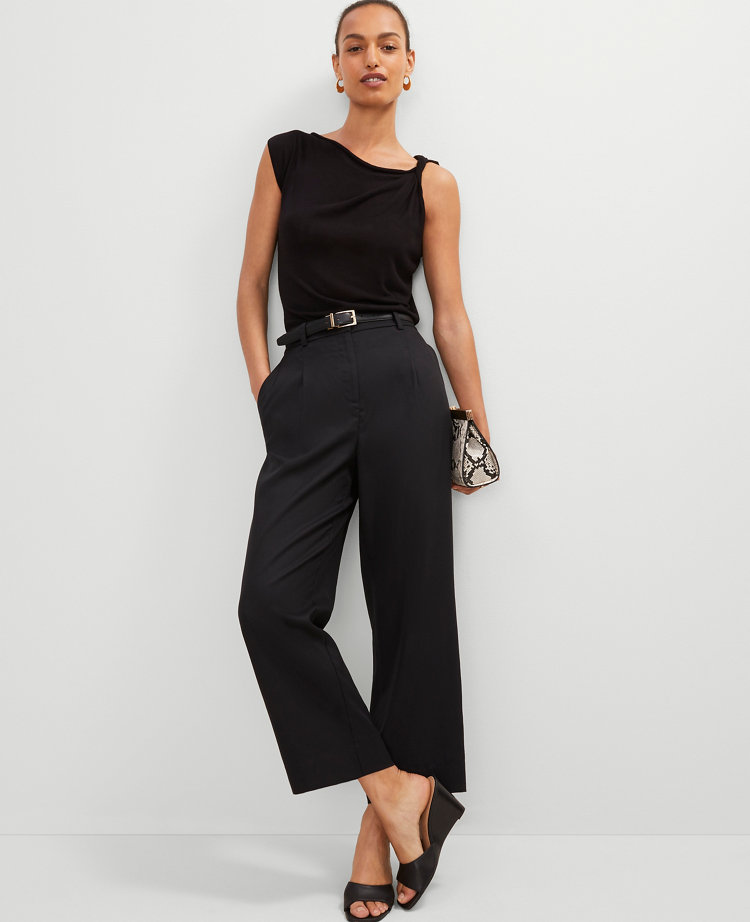 The Relaxed Ankle Pant
