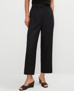 The Relaxed Ankle Pant