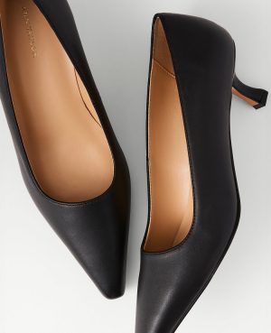 Leather Nip Toe Kitten Heel Pumps