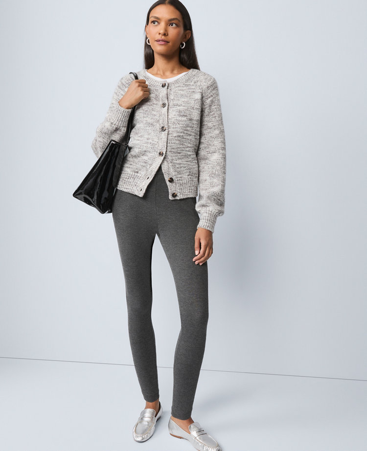 Petite Weekend Collection Classic Pull On Legging