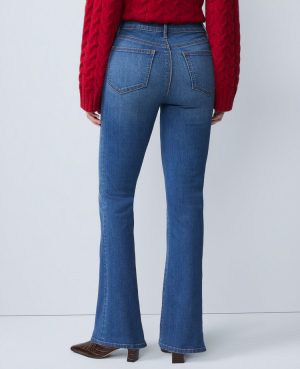 Weekend Collection Petite Boot Jean &mdash; Curvy Fit