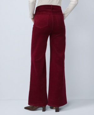 Petite Weekend Collection Wide-Leg Corduroy Pant